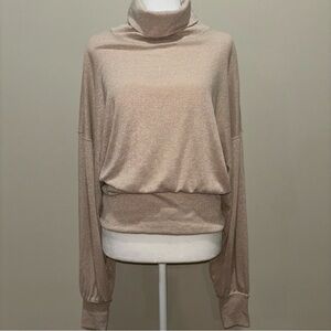Free People women’s turtleneck Pink sweater Size L